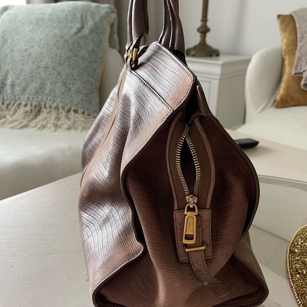 Yves Saint Laurent Handbag Brown - Picture 4 of 11